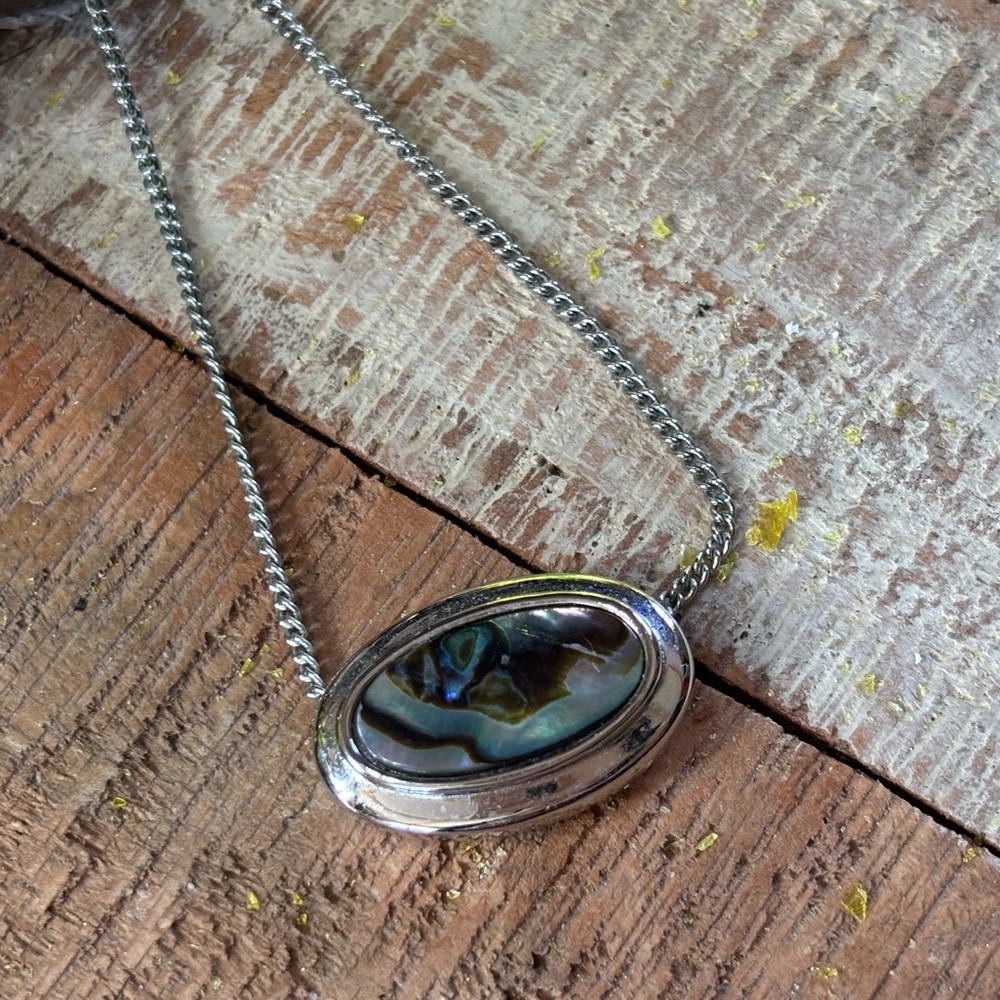Avon Vintage Abeline Silver Necklace